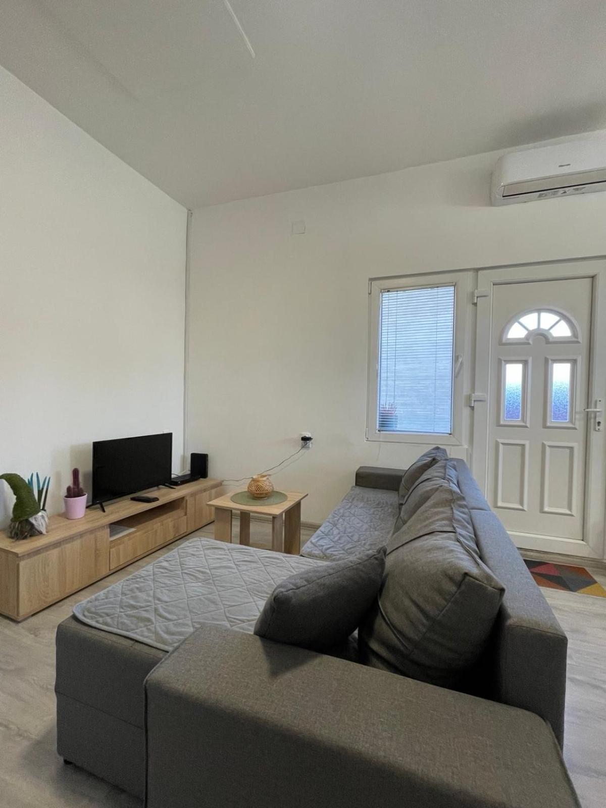 Apartman Arthur Kikinda Extérieur photo